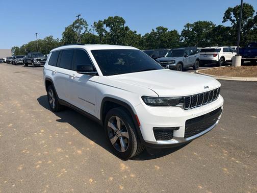 Bright White Clearcoat 2022 Jeep Grand Cherokee L Limited