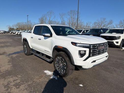 2025 GMC Canyon Denali