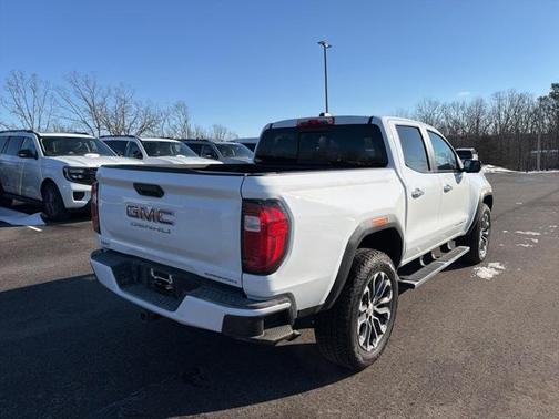 2025 GMC Canyon Denali