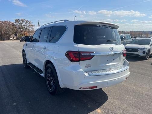 2024 INFINITI QX80 SENSORY