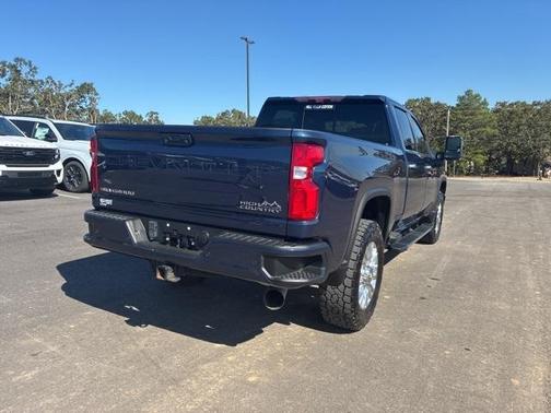 2022 Chevrolet Silverado 2500 High Country