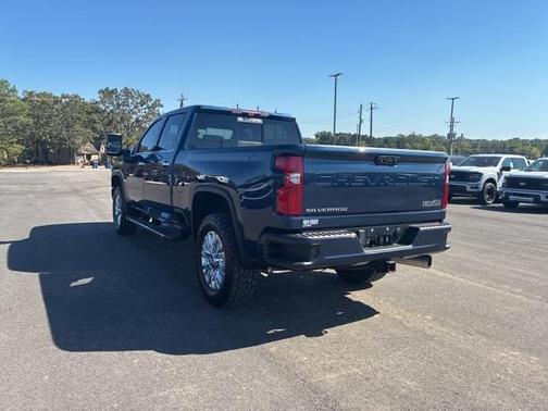 2022 Chevrolet Silverado 2500 High Country