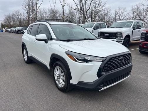 2022 Toyota Corolla Cross LE