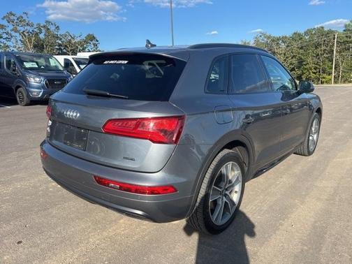 2019 Audi Q5 2.0T Premium Plus