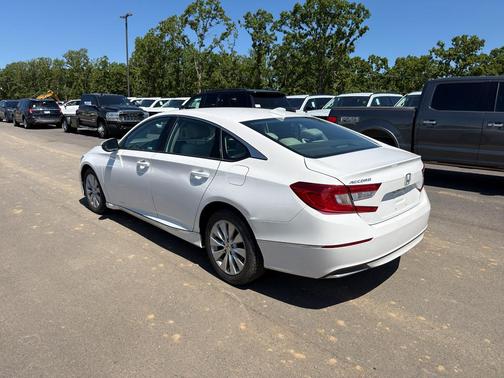 Platinum White Pearl 2019 Honda Accord EX-L