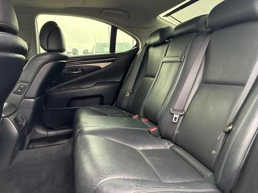2014 Lexus LS 460 Base