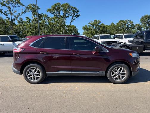 Burgundy Velvet 2021 Ford Edge SEL