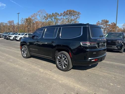 2024 Jeep Grand Wagoneer Series III