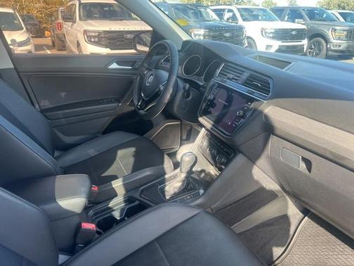 2020 Volkswagen Tiguan 2.0T SE