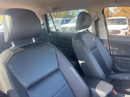 2020 Volkswagen Tiguan 2.0T SE