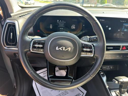 Wolf Gray 2024 Kia Sorento S