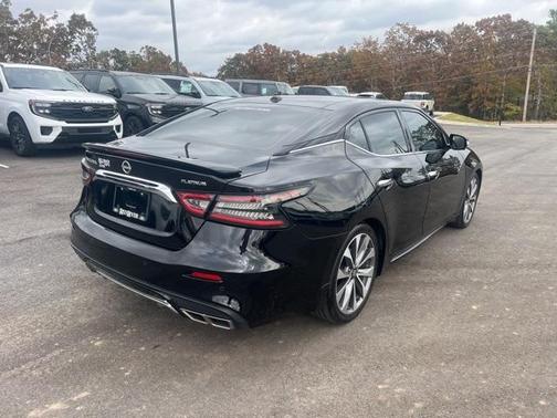 2023 Nissan Maxima Platinum