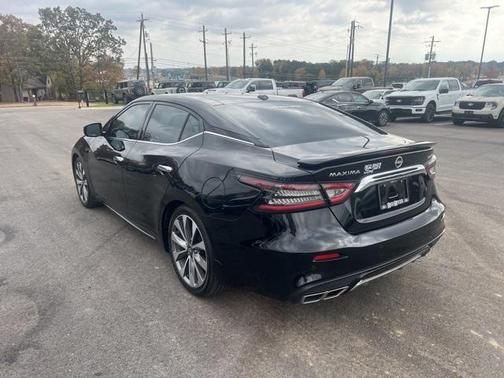 2023 Nissan Maxima Platinum