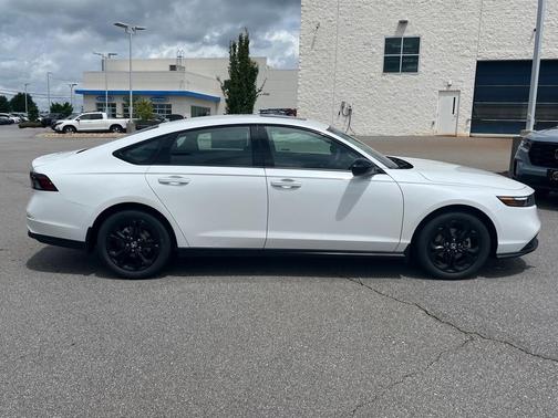 2025 Honda Accord Sport SE 1.5T