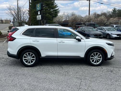 Platinum White Pearl 2024 Honda CR-V