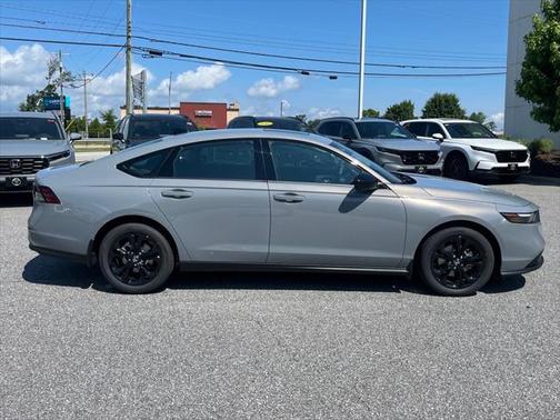 2025 Honda Accord Sport SE 1.5T