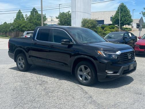 Crystal Black Pearl 2023 Honda Ridgeline