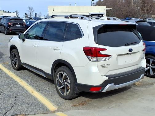 2022 Subaru Forester Touring