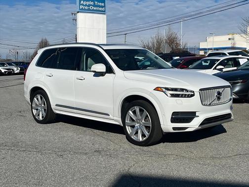 2019 Volvo XC90 T8 eAWD Inscription