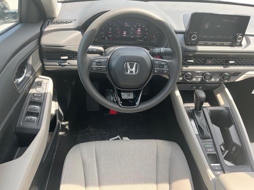 2025 Honda Accord Sport SE 1.5T