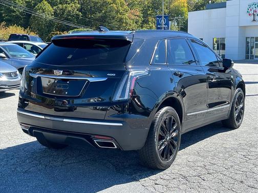 2023 Cadillac XT5 Sport