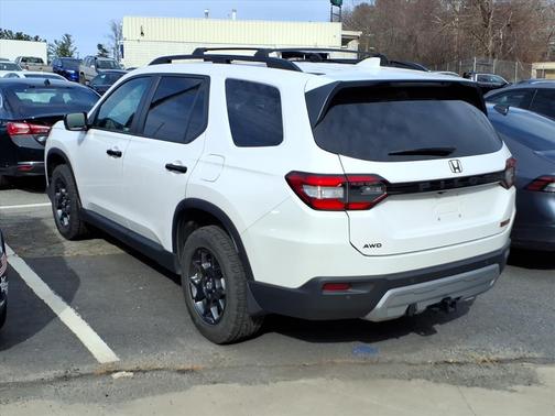 2024 Honda Pilot TrailSport