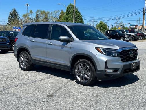 Lunar Silver Metallic 2023 Honda Passport