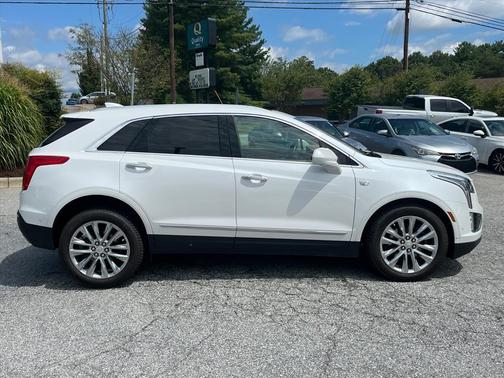2018 Cadillac XT5 Platinum