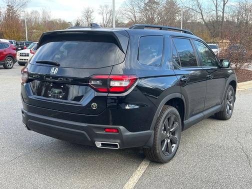 2025 Honda Pilot Sport