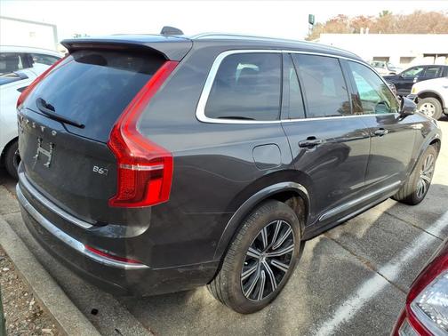 2025 Volvo XC90 B6 Plus 6-Seater