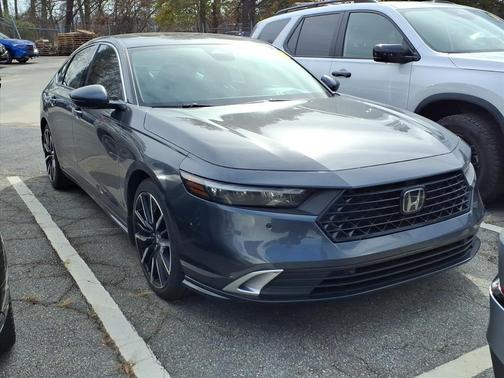 2023 Honda Accord Hybrid Touring