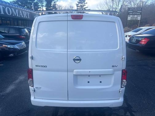 2020 Nissan NV200 SV