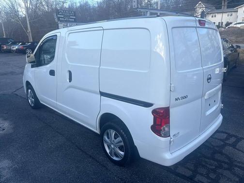 2020 Nissan NV200 SV