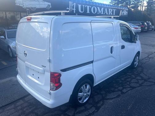 2020 Nissan NV200 SV