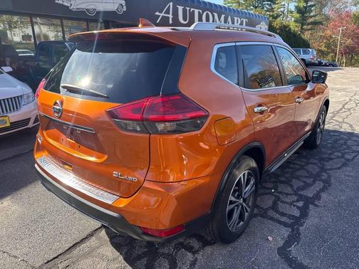 2017 Nissan Rogue SV