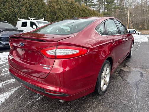 2016 Ford Fusion SE