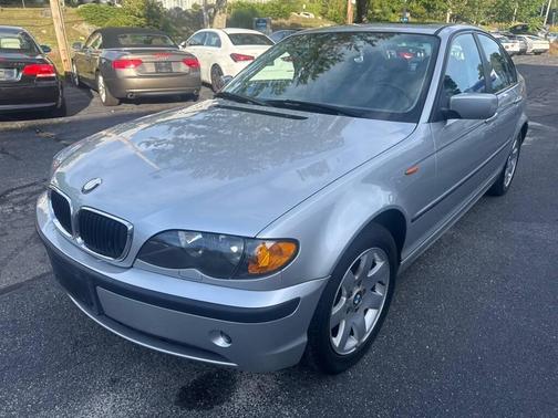 2004 BMW 325 325xi AWD 4dr Sedan