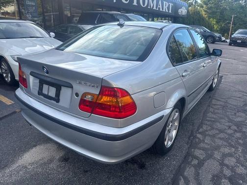 2004 BMW 325 325xi AWD 4dr Sedan