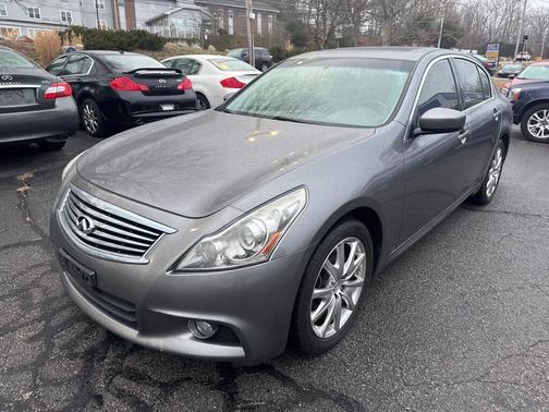 2011 INFINITI G37x Base
