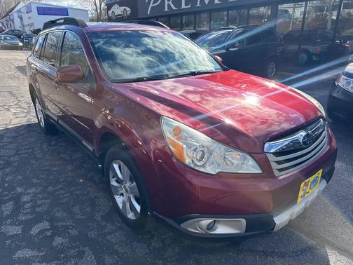 2011 Subaru Outback 3.6 R Limited