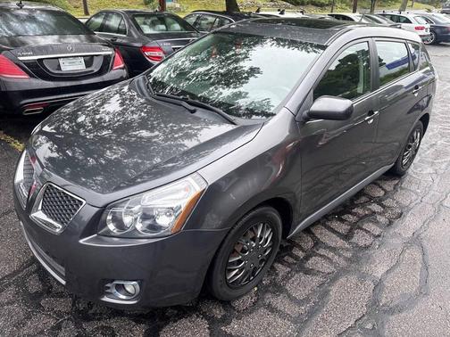 Carbon Gray Metallic 2010 Pontiac Vibe Base