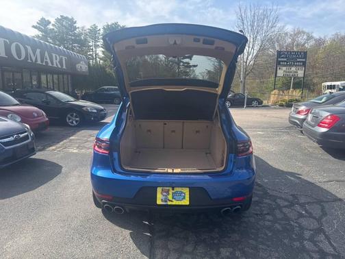 2015 Porsche Macan S