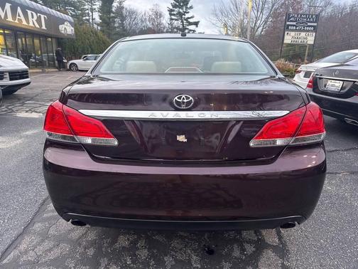 2011 Toyota Avalon Base