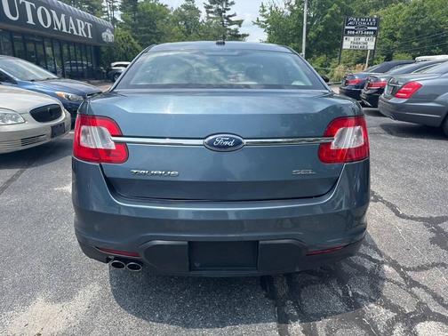 2010 Ford Taurus SE