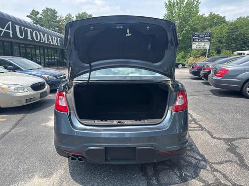 2010 Ford Taurus SE