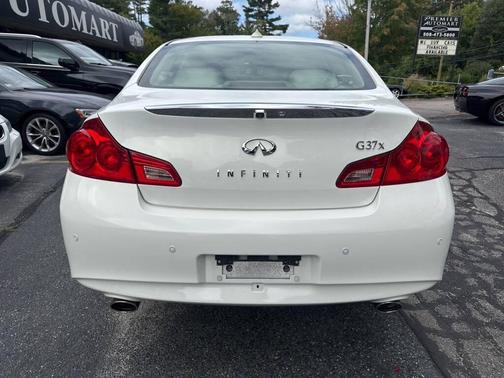2013 INFINITI G37x Base