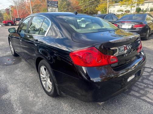 2013 INFINITI G37x Base
