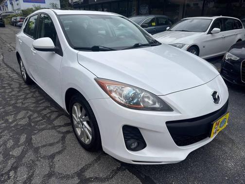 2013 Mazda Mazda3 i Touring