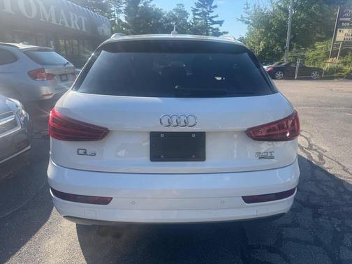 2018 Audi Q3 2.0T Sport Premium