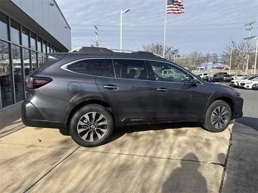 2025 Subaru Outback Touring XT